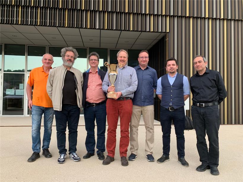 Die Siegermannschaft: Paul Oberweis, Alberto David, Michael Wiedenkeller, Serge Brittner, Claude Wagener, Vasile Carafizi, Aleksandar Berelovich (v.l.n.r.)
