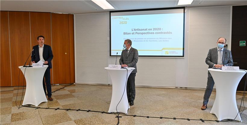 Die Situation in den Handwerksbetrieben ist nicht so gut wie üblich, aber besser als erwartet: Mittelstandsminister Lex Delles, Tom Oberweis, Präsident der Luxemburger Handwerkskammer, und Tom Wirion, Direktor der Luxemburger Handwerkskammer (v.l.n.r.)
