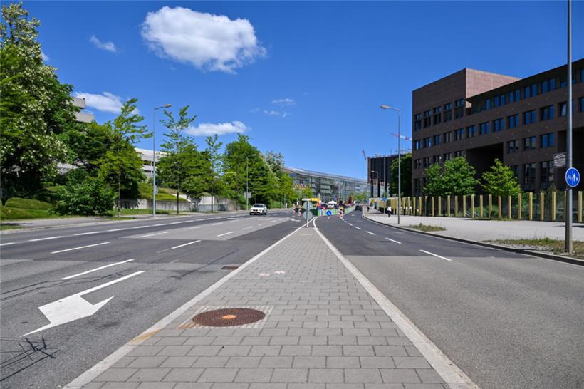 Die Straßenbahn wird dann über den Boulevard Konrad Adenauer verlaufen