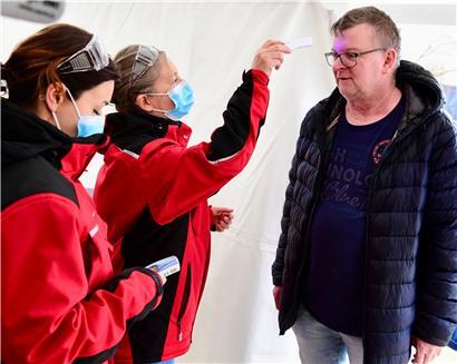 Die „Superhelden des Alltags“ an der medizinischen Front werden viele Kräfte mobilisieren müssen, um diejenigen zu betreuen, die das Coronavirus heftig trifft

