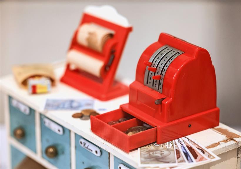 Die Tageseltern in Luxemburg beklagen sich über ihre Situation. Vor allem kommen sie mit dem Gehalt kaum über die Runden.
