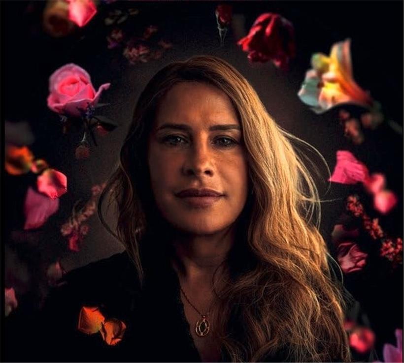 Die Trans*-Schauspielerin Karla Sofía Gascón glänzt als Emilia Pérez: Mit ihrer Reise vom Drogenboss zur Frau wandelt sie sich nebenbei auch noch zum guten Menschen
