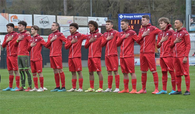 Die U17-Nationalmannschaft vor dem Duell gegen England
