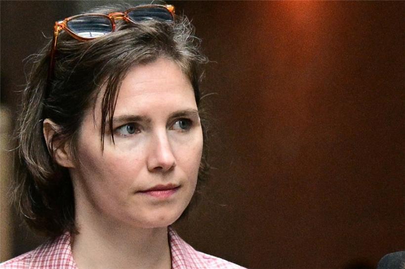 Die US-Amerikanerin Amanda Knox trifft am 5. Juni 2024 vor einer Anhörung in einem Verleumdungsprozess in Florenz ein
