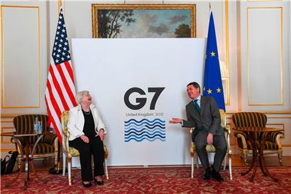 Die US-Finanzministerin Janet Yellen traf sich mit dem Eurogruppen-Vorsitzenden und irischen Finanzminister Paschal Donohoe, der weniger begeistert von einer Mindeststeuer für multinationale Unternehmen ist
