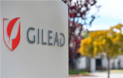 Die US-amerikanische Arzneimittelbehörde FDA hat am 18. Juni 2025 die zweimal jährlich zu verabreichende Injektion von Gilead Sciences zur HIV-Prävention zugelassen
