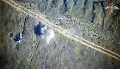 Die Ukraine hat in der Nacht Raketen und Drohnen auf die russische Region Kursk im Südwesten des Landes abgefeuert, sagte der örtliche Gouverneur am Mittwoch
