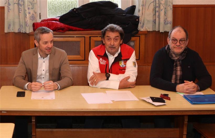 Die Vélo-Union Esch um Präsident Henri Hinterscheid (2.v.r.) steckt mitten in den Vorbereitungen zur 71. Auflage der „Flèche du Sud“
