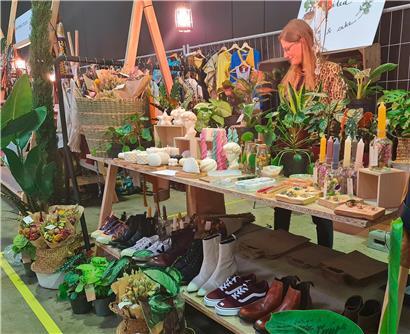 Die Verlagerung des Schwerpunktes auf Nachhaltigkeit und Innovation kam bei den Besuchern der „neuen“ Messe in den Ausstellungshallen gut an
