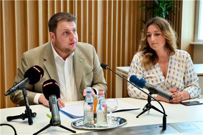 Die Vertreter der Grünen im Escher Gemeinderat: Schöffe Meris Sehovic und Rätin Mandy Ragni
