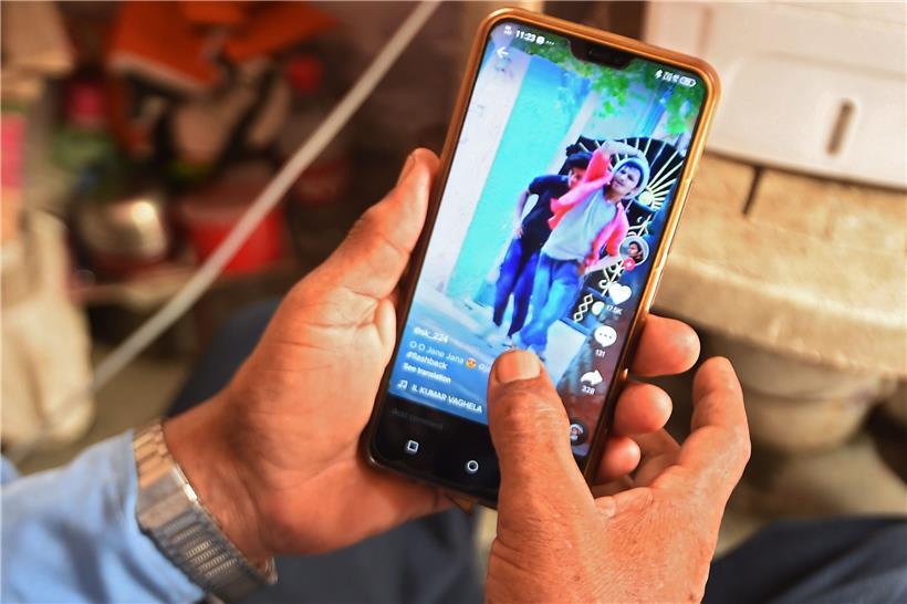 Die Video-App TikTok des chinesischen Konzerns ByteDance soll in den kommenden Tagen vom Markt in Hongkong genommen werden
