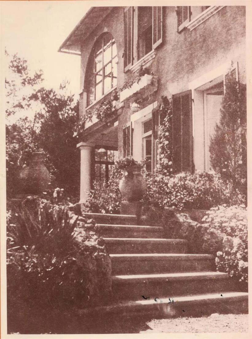 Villa La Tranquille, historische Sommerresidenz der Familie Mann, idyllische Zuflucht mit Garten und klassischer Architektur