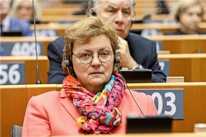Die Vorsitzende des Haushaltskontrollausschusses im EP, Monika Hohlmeier, will gemeinsam mit dem ukrainischen Parlament die Nutzung der EU-Finanzhilfen an die Ukraine kontrollieren
