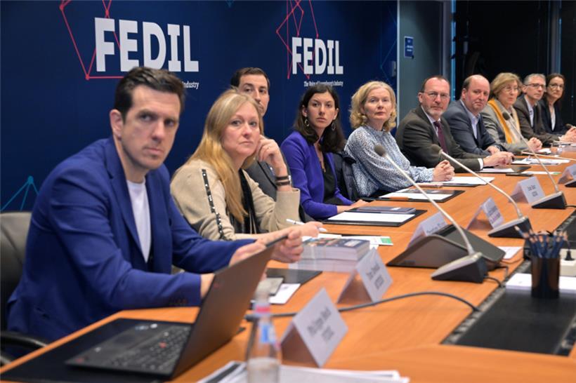 Die Vorstellung der Ergebnisse der Umfrage zeigt das große Interesse an den gesammelten Daten über die Personal-Bedürfnisse der Industrie
