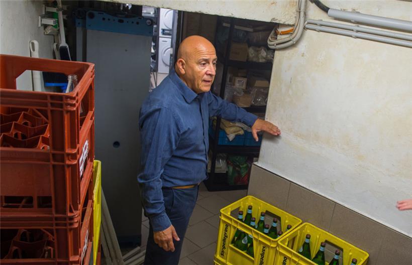 Die Wände im Keller vom „La Mirabelle“ konnten noch nicht gestrichen werden, da ...