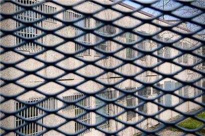 Die Welt hinter Gittern bietet wenig Zukunftsperspektiven 
