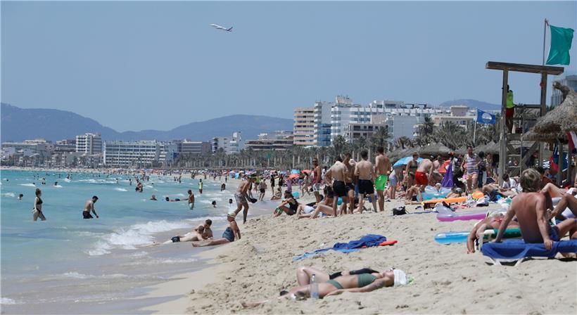 Die Zahl der Infektionen steigt besorgniserregend auf der Ferieninsel Mallorca und anderen spanischen Urlaubsorten
