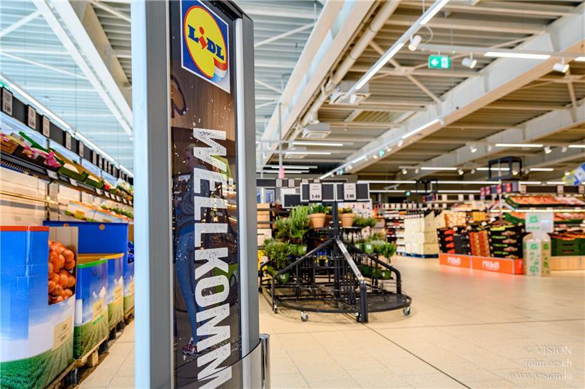 Die Zahl der Kunden in den Luxemburger Lidl-Geschäften war im vergangenen Jahr rückläufig. Dennoch legte das Volumen der Verkäufe stark zu.
