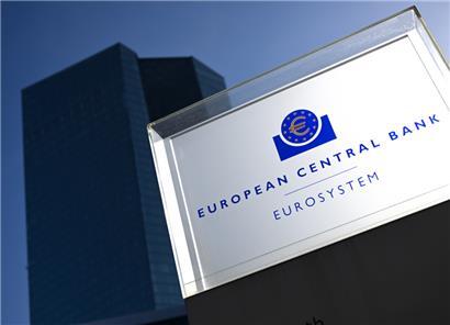Die Zentrale der EZB in Frankfurt: Die Währungshüter wollen die Inflation bekämpfen
