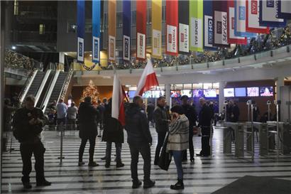 Die Zentrale von Telewizja Polska (TVP) in Warschau steht im Zentrum des Medienstreits in Polen
