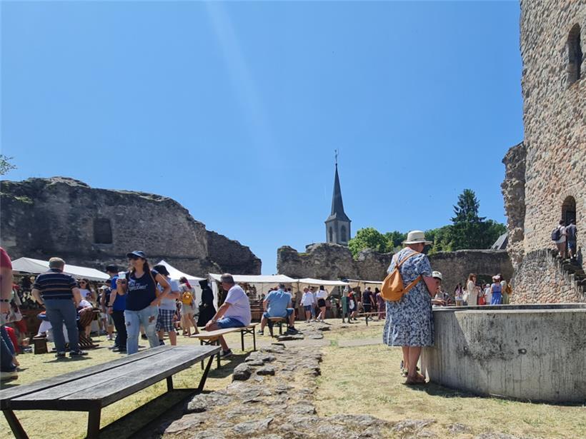 Die alte Burg in Useldingen ist die perfekte Kulisse