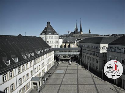 Die auf dem Plateau du Saint-Esprit gelegene „Cité judiciaire“ wurde 1991 beschlossen, 2003 wurde mit der Grundsteinlegung begonnen und 2008 wurde sie offiziell eingeweiht. Der Komplex vereint mehrere Gebäude, darunter die „Cour supérieure de justice“, das „Tribunal d‘arrondissement“ sowie das Friedensgericht.