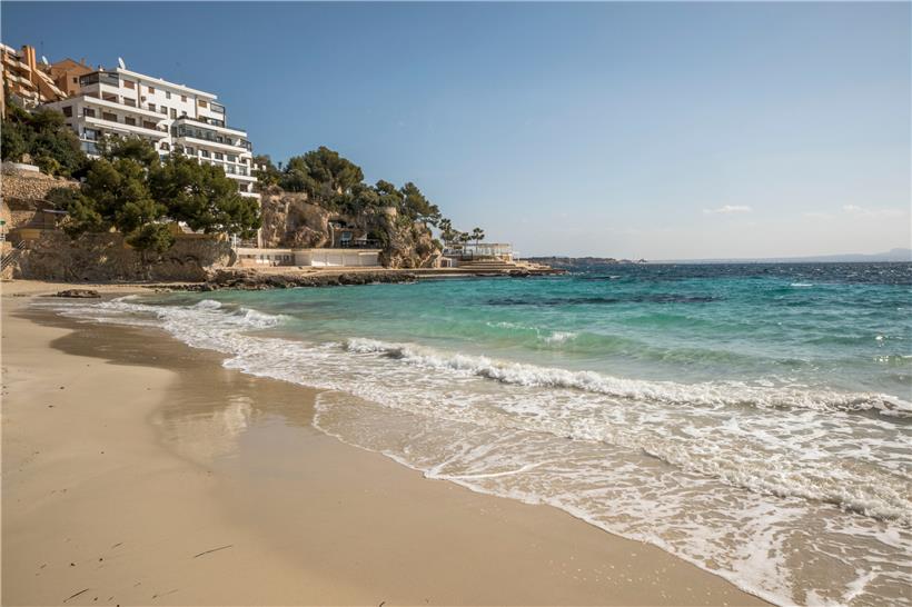 Die balearischen Ferieninseln wollen mit möglichst geringen Infektionszahlen in den Sommer kommen – und schrecken zu Ostern nicht mit harten Maßnahmen zurück
