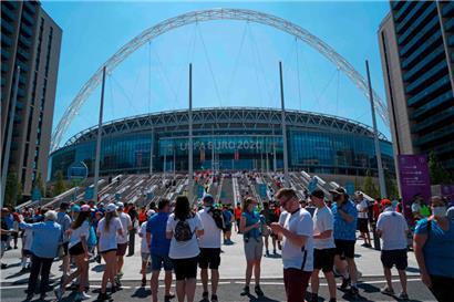 Die bauliche Eleganz des Wembley-Stadions aus den 1920er-Jahren ist mittlerweile protziger Postmoderne gewichen
