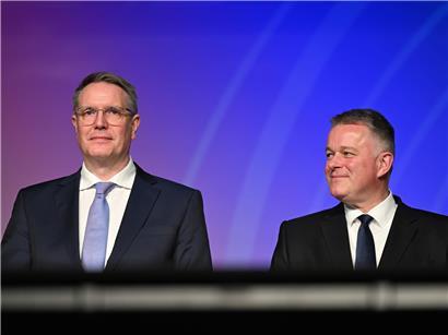 Alexander Schweitzer (SPD) und Gordon Schnieder (CDU) im intensiven Wahlkampf-Duell zum Thema Bildung