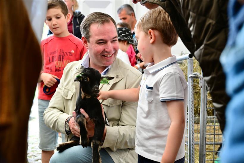 Die beiden Thronfolger sind Tierfreunde
