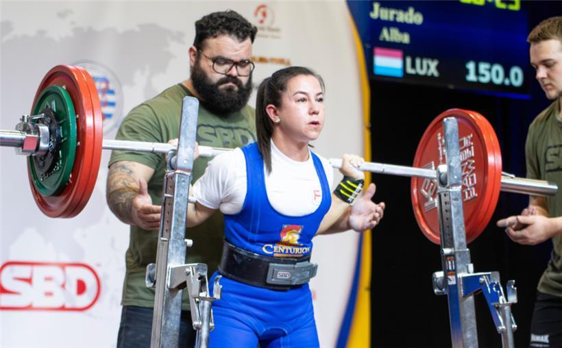 Die beste Leistung der Athletin im Squat bei dieser EM betrug 150 kg
