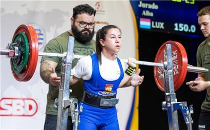 Die beste Leistung der Athletin im Squat bei dieser EM betrug 150 kg
