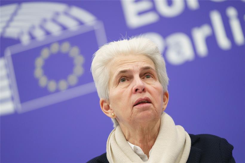Die deutsche Liberalen-Politikerin Marie-Agnes Strack-Zimmermann ist die Vorsitzende des neu geschaffenen Verteidigungsausschusses im EP
