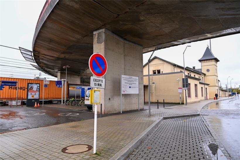 Die direkt am Bahnhof gelegene Hammerel-Brücke in Bettemburg ist ein zentrales E...