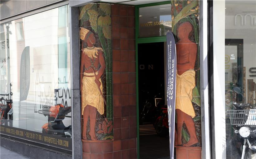 Die ehemalige Apotheke am „Roude Pëtz“ am Ende der Grand-rue ist eine der Stationen der Führung „Lëtzebuerg dekoloniséieren!“
