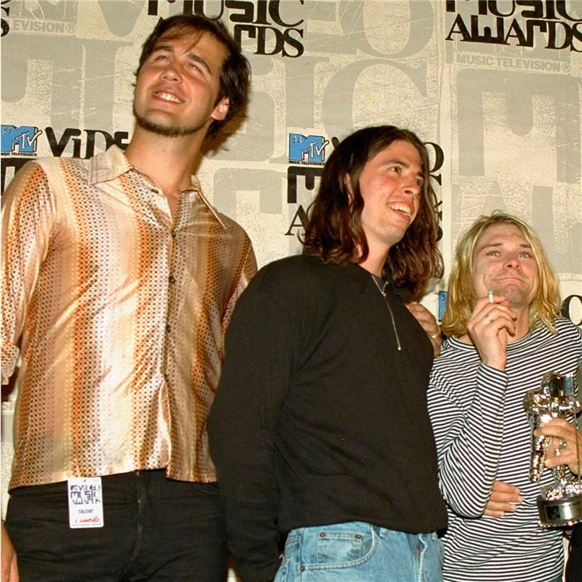 Die ehemaligen Beteiligten an der Grunge-Band Nirvana werden von dem Mann verklagt, der als Baby auf dem Cover des weltberühmten Albums „Nevermind“ abgebildet ist
