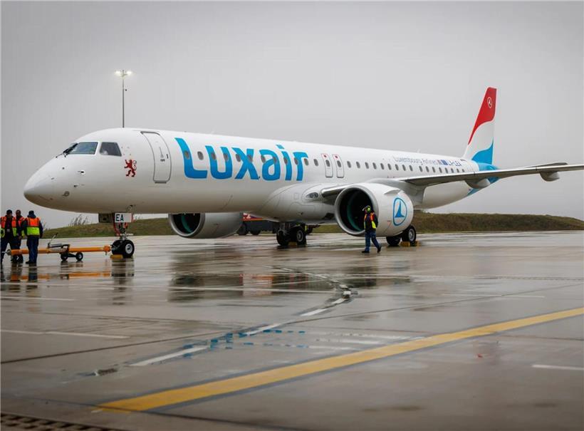 Die erste Luxair-Embraer ist seit Ende 2025 auf dem Findel stationiert