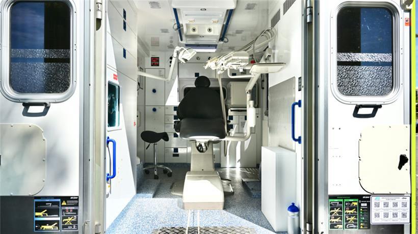 Die fahrbare Zahnarztpraxis
