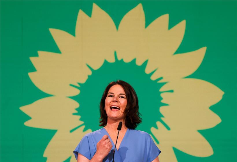 Die grüne Kanzlerkandidatin Annalena Baerbock glänzt nicht mehr so wie vor einigen Wochen
