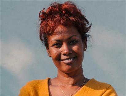 Die heute in ­München lebende ­Lyrikerin ­Yirgalem ­Fisseha ­Mebrahtu wurde im eritreischen Militärgefängnis Mai Serwa gefoltert
