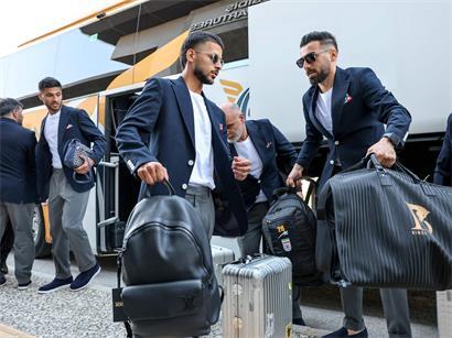 Iranische Fußballspieler reisen von Antalya nach Mexiko, USA-Einreise nur an Spieltagen erlaubt, Team unterwegs zum Turnier