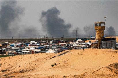 Die israelische Armee hat in der Nacht auf Donnerstag wieder Ziele in Rafah angegriffen
