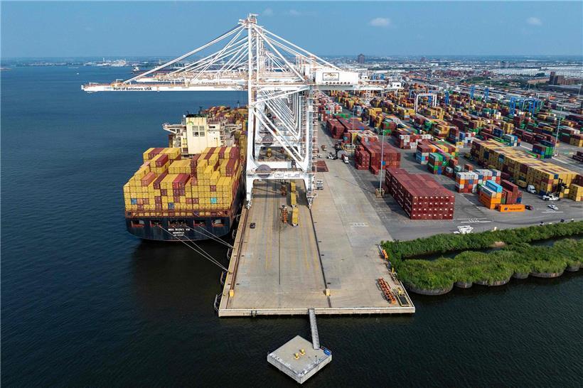 Symbolische Darstellung der Abschaffung von Industriezöllen bei Einhaltung der US-Zusagen aus August 2023