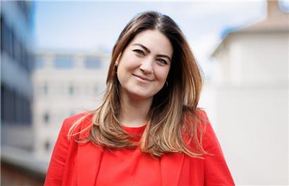 Die neue Direktorin Lynn Warken setzt auf Multimedialität
