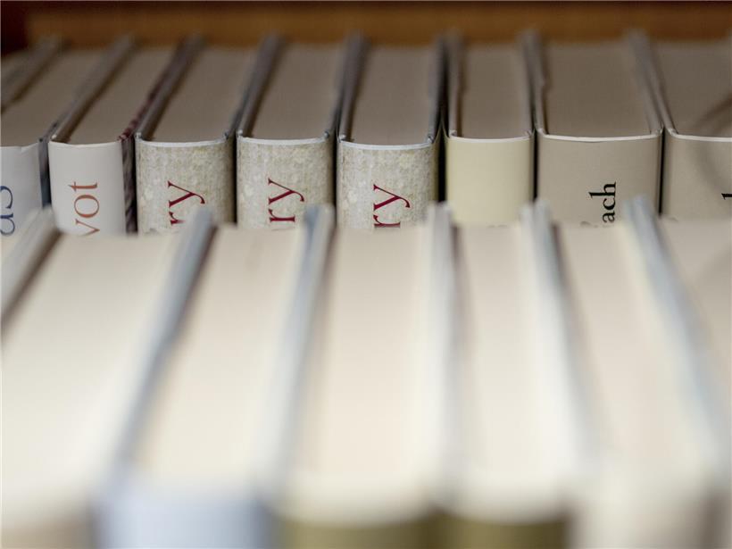 Suchmaschine des Nationalarchivs für einfachen Zugriff auf historische Dokumente und Archivmaterialien