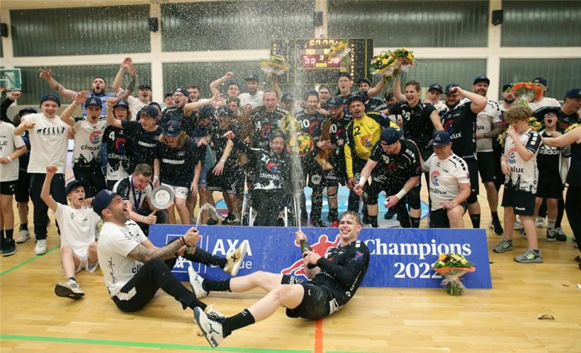 Die obligatorische Schampusdusche