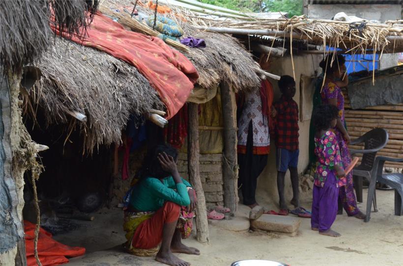 Die politisch ausgegrenzte und wirtschaftlich ausgebeutete Gemeinschaft der Musahar lebt komplett isoliert in abgelegenen Gebieten Nepals
