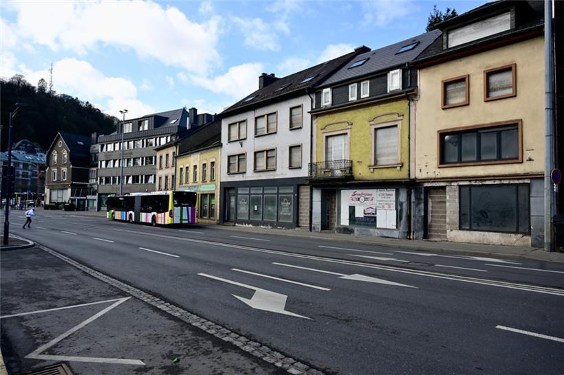 Die verlassenen Häuser mit den Nummern 15, 17 und früher einmal 19 und 21 sollen...