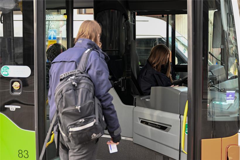 Die vom Ex-Transportminister 2023 angekündigte Buslinie zwischen Echternach und „Gare centrale“ in der „Stad“ lässt auf sich warten 
