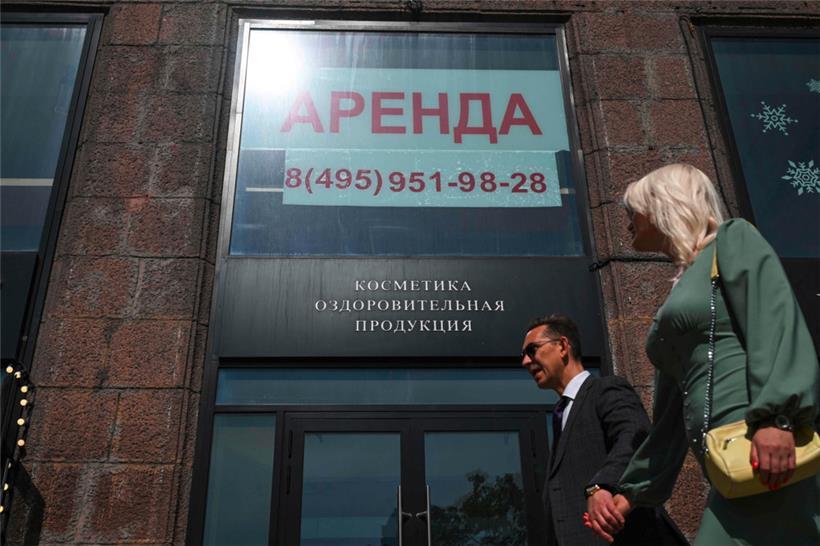 Die westlichen Sanktionen haben zu vielen Geschäftsschließungen in Moskau geführt. Die Strafmaßnahmen betreffen zwar nicht medizinische Produkte, dennoch nehmen offenbar auch in diesem Bereich in Russland die Schwierigkeiten zu.
